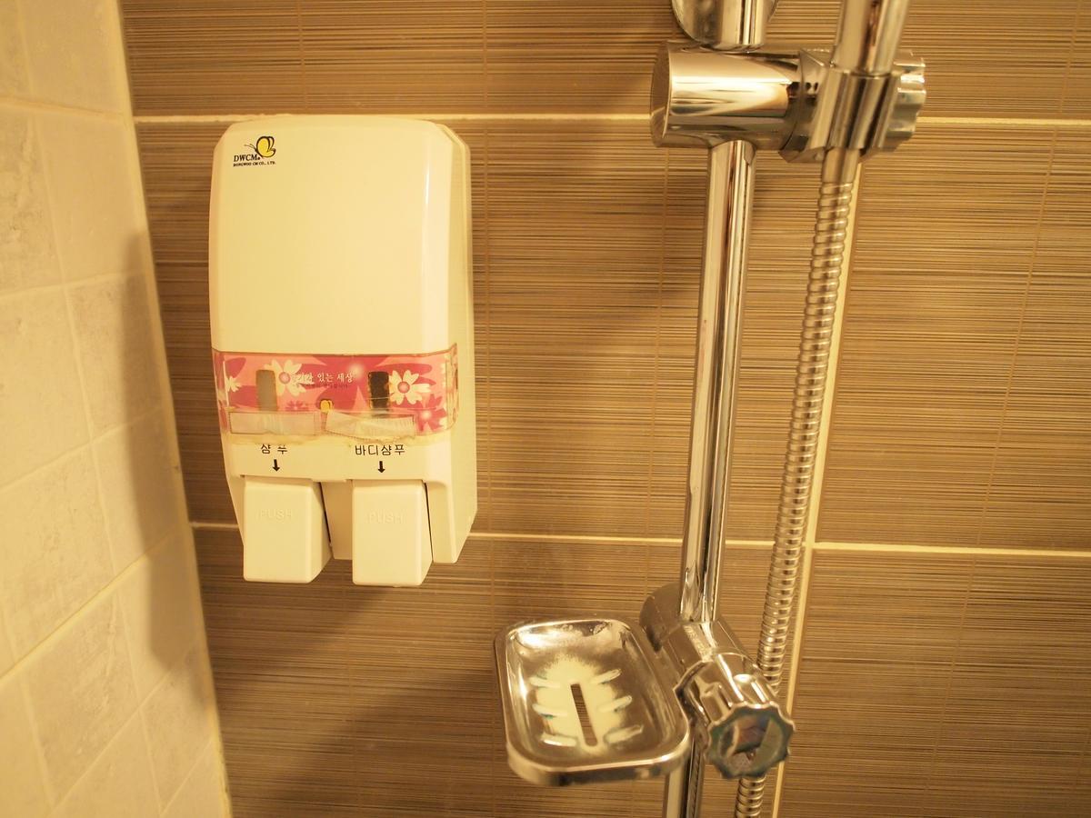 Hostel J Stay Сеул Екстериор снимка